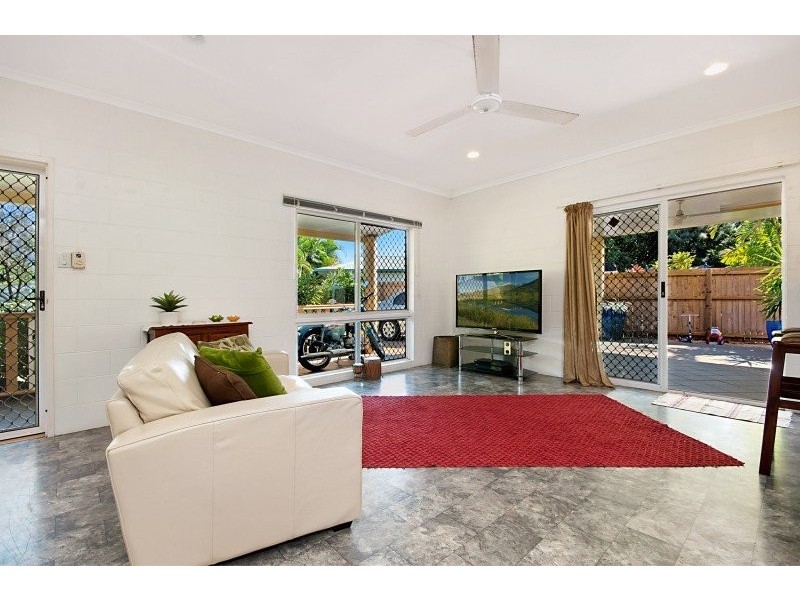 2 Alpine Close, Edmonton QLD 4869