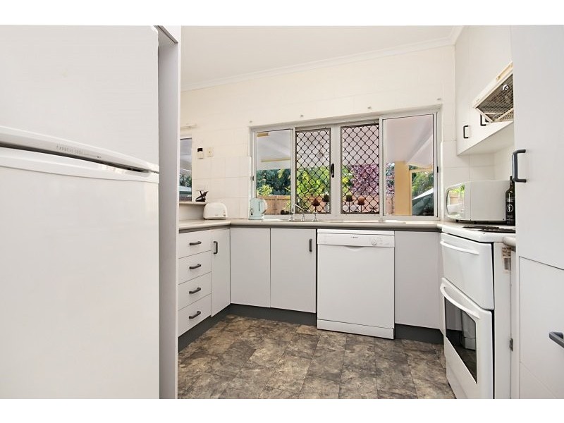 2 Alpine Close, Edmonton QLD 4869