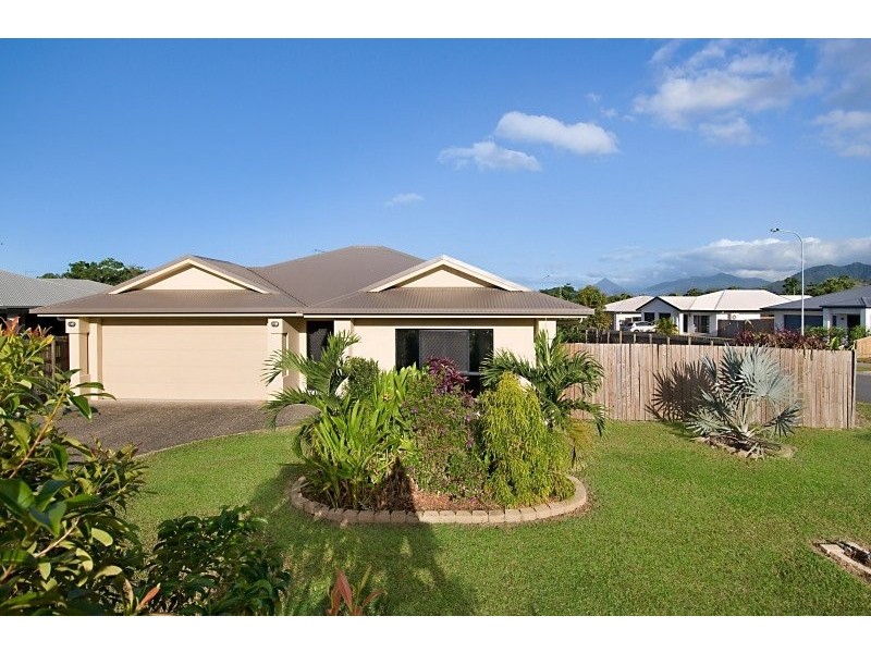 2 Calvert Close, Bentley Park QLD 4869