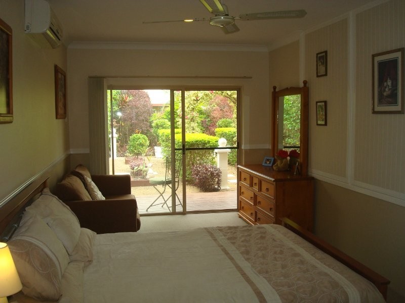 5 Staten Close, Mount Sheridan QLD 4868