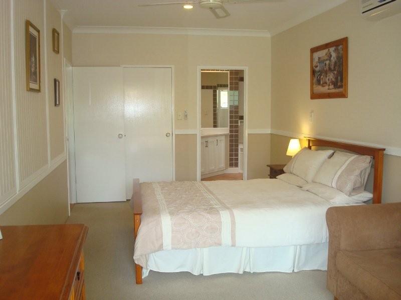 5 Staten Close, Mount Sheridan QLD 4868