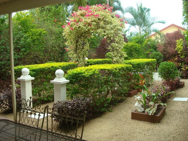 5 Staten Close, Mount Sheridan QLD 4868