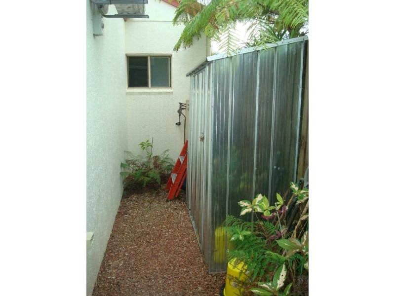 5 Staten Close, Mount Sheridan QLD 4868