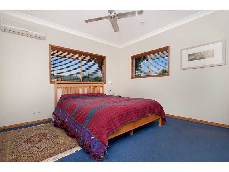 6 Crowsnest Terrace, Trinity Beach QLD 4879