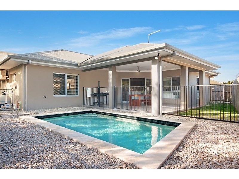 5 Icefire Quay, Trinity Park QLD 4879