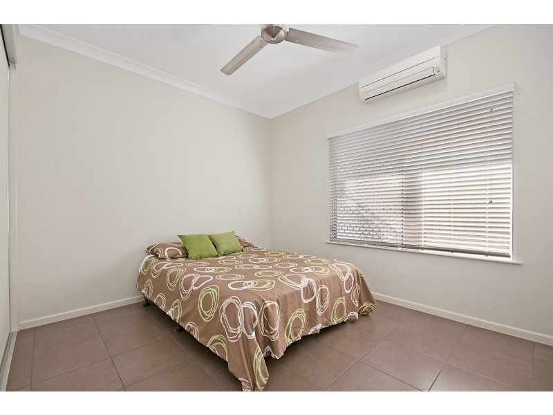 5 Icefire Quay, Trinity Park QLD 4879