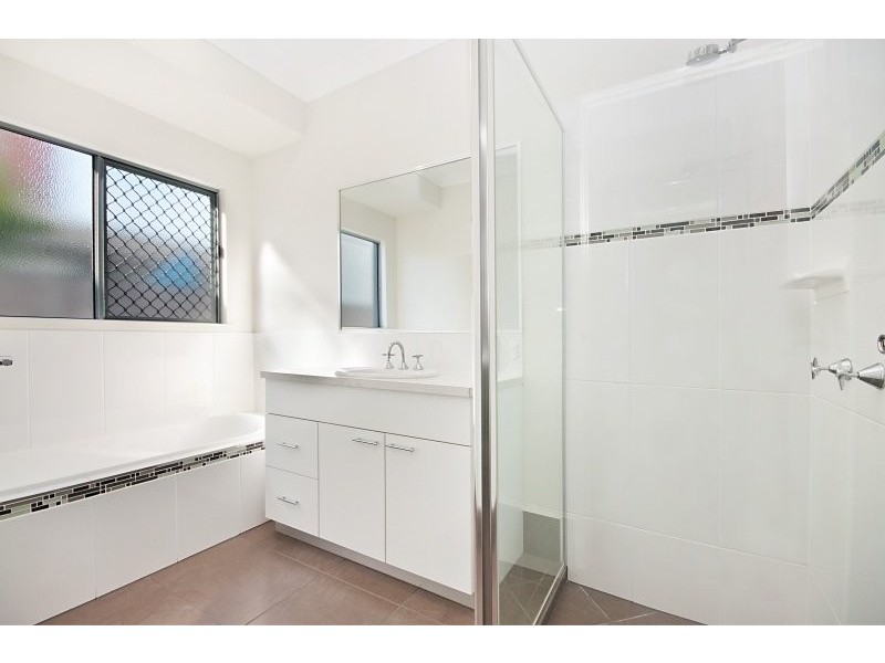 5 Icefire Quay, Trinity Park QLD 4879