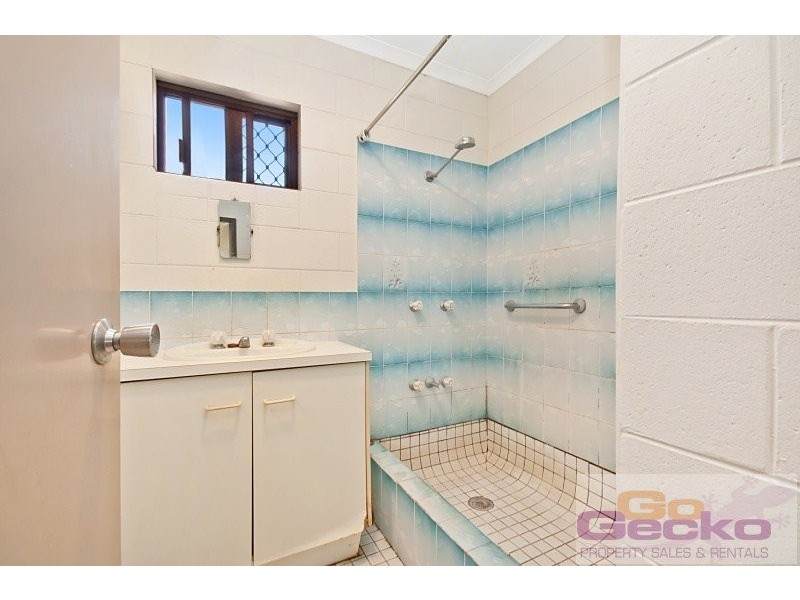 12 Lobelia Court, Mooroobool QLD 4870