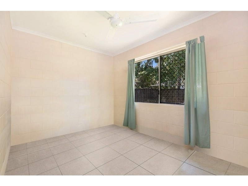 92 Murray Street, Manoora QLD 4870