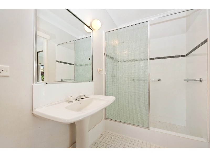 14 Finch Street, Bayview Heights QLD 4868