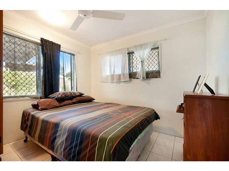 51 Cochrane Street, Mooroobool QLD 4870