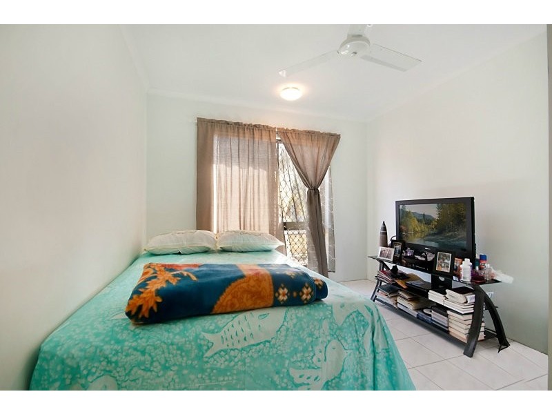 51 Cochrane Street, Mooroobool QLD 4870