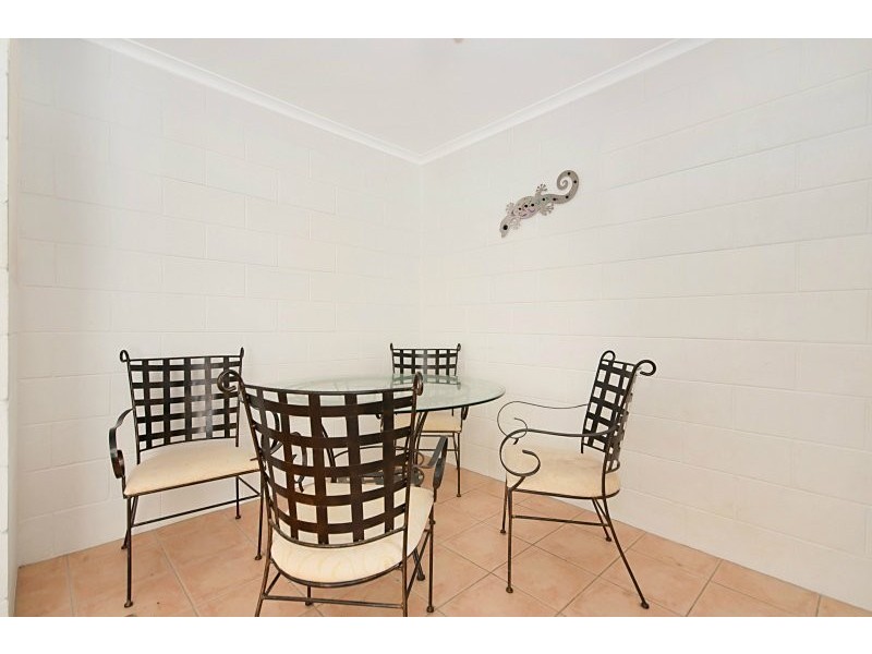 31 Murray Street, Manoora QLD 4870