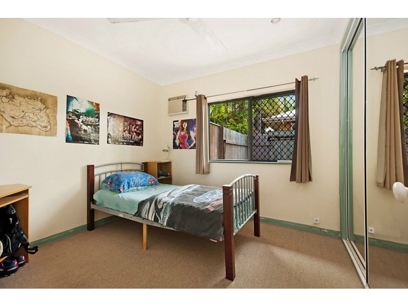 5 Cronulla Close, Kewarra Beach QLD 4879