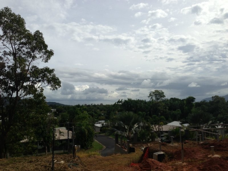 75 CALLUM SREET, Mooroobool QLD 4870