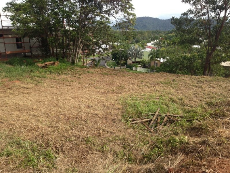 75 CALLUM SREET, Mooroobool QLD 4870