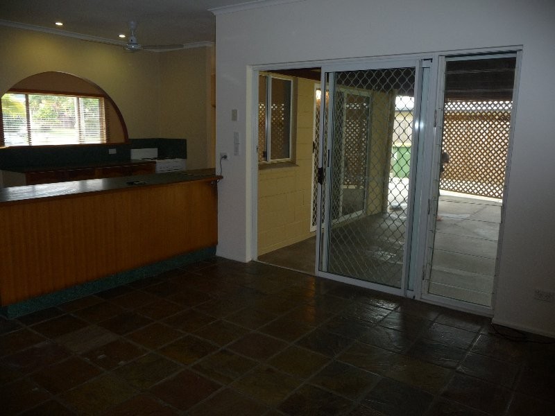 4 Valda Close, Edmonton QLD 4869