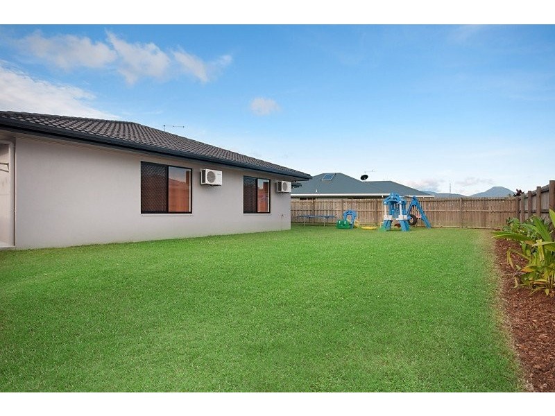 28 Phoenix Street, White Rock QLD 4868