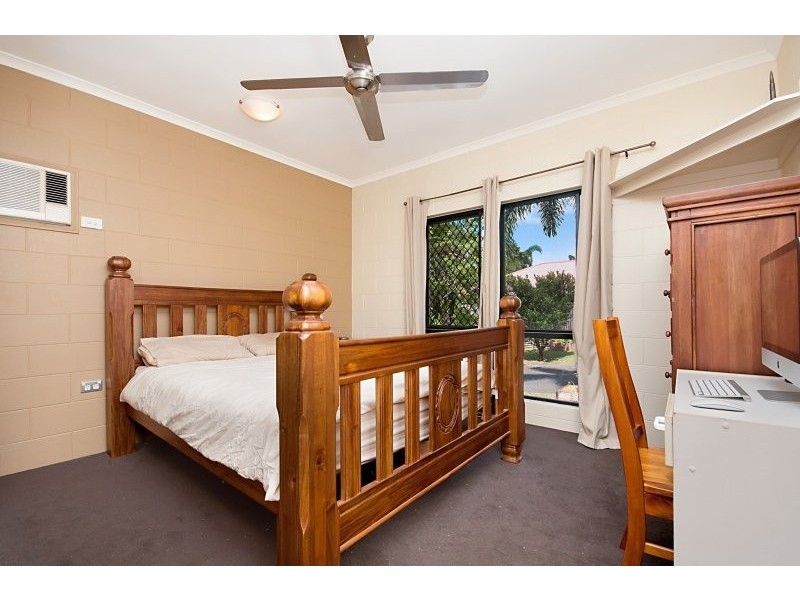 4 Small Leaf Close, Mount Sheridan QLD 4868