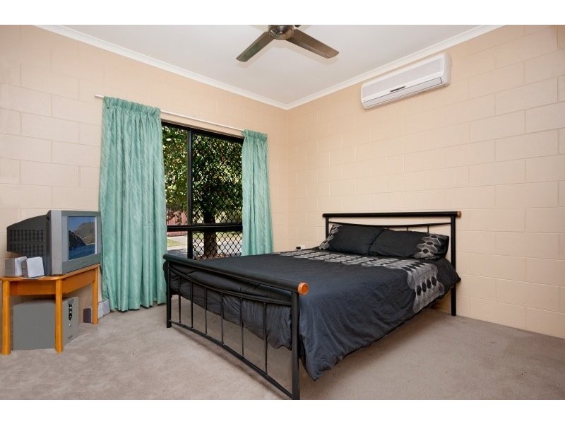 4 Small Leaf Close, Mount Sheridan QLD 4868