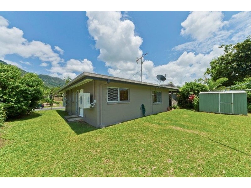 11 DAVIS  CLOSE, Manoora QLD 4870