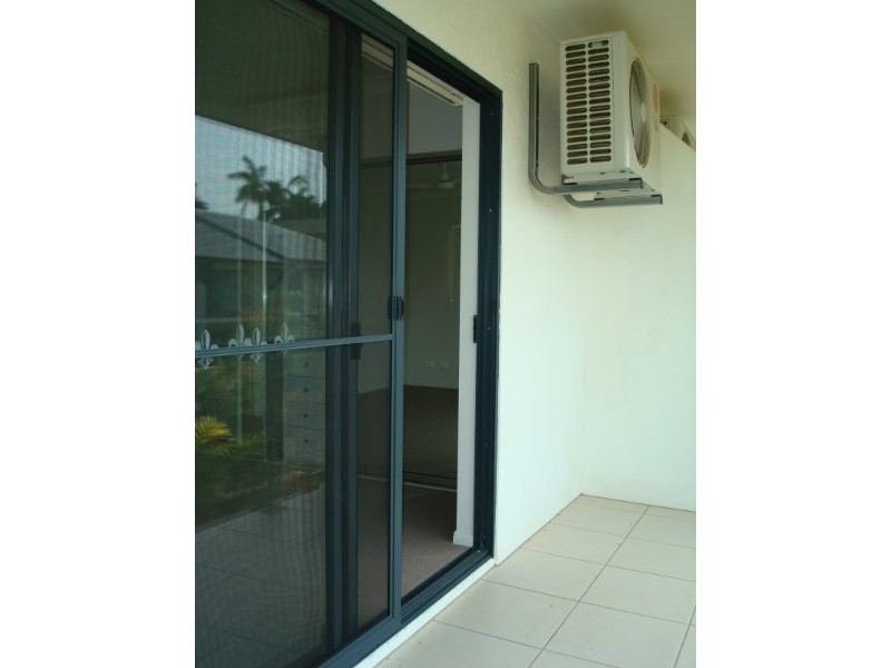 21/40 Intake Road, Redlynch QLD 4870