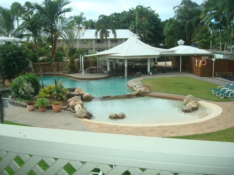 323/12 Anderson Road, Woree QLD 4868