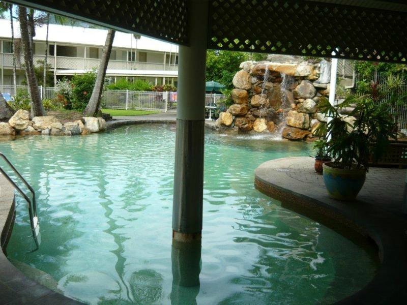 323/12 Anderson Road, Woree QLD 4868