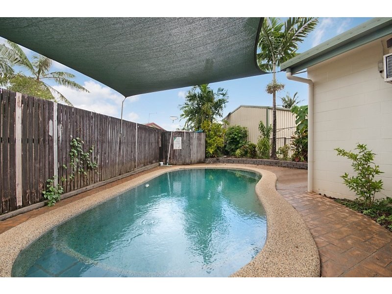 14 Osborn Cres, Edmonton QLD 4869