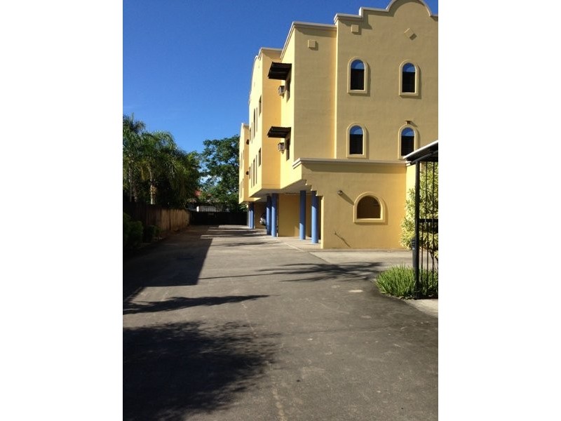 1/390 Draper Street, Parramatta Park QLD 4870