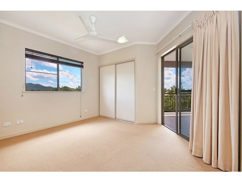 273/12-21 Gregory Street, Westcourt QLD 4870