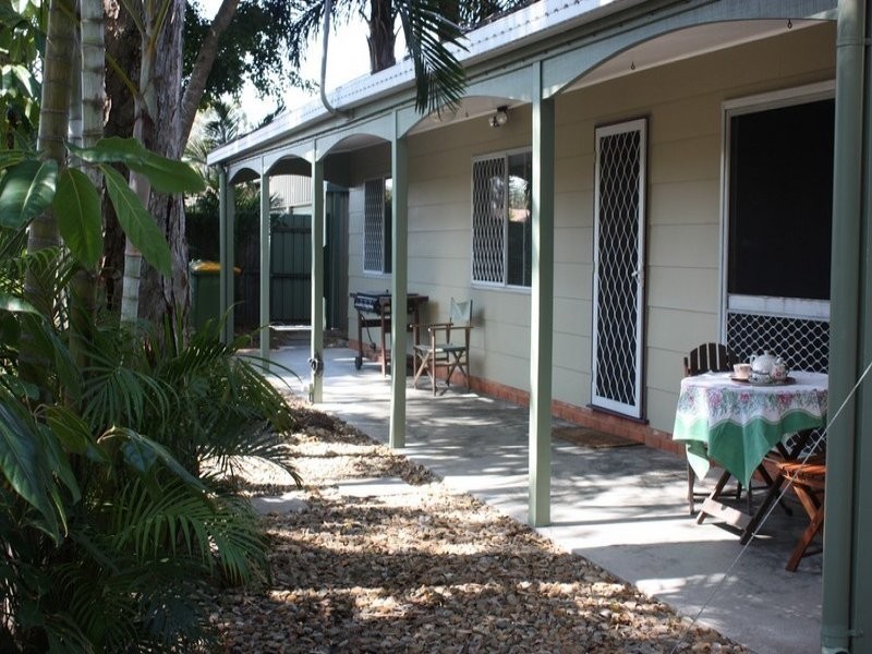 98 Hansford Road, Coombabah QLD 4216