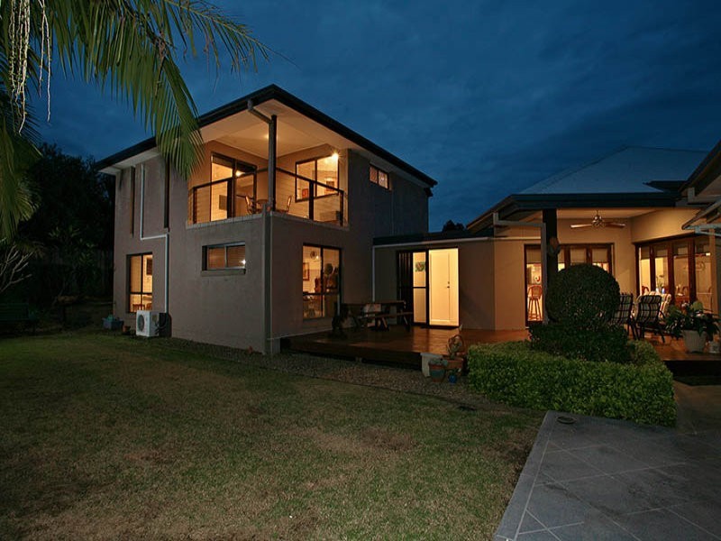 1 Atara Lane, Coomera QLD 4209