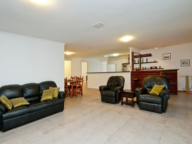 30 Kauri Court, Bonogin QLD 4213