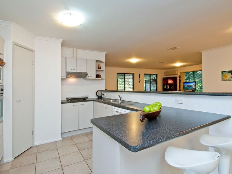 30 Kauri Court, Bonogin QLD 4213