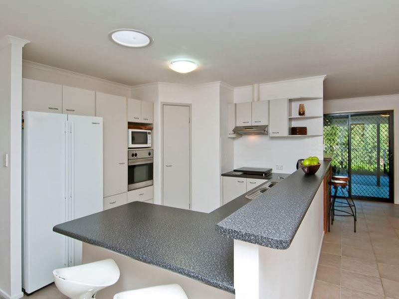 30 Kauri Court, Bonogin QLD 4213