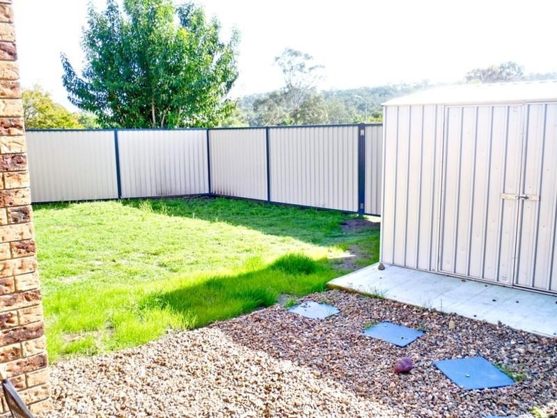 54 Studio Drive, Oxenford QLD 4210