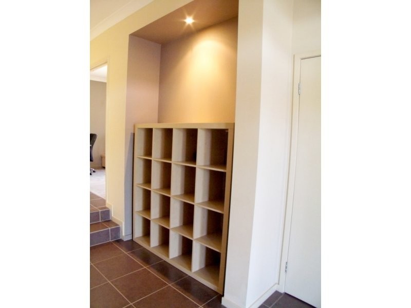 6 Yamba Street, Pacific Pines QLD 4211