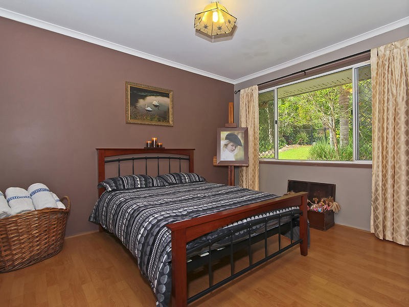 78 Harry Mills Drive, Worongary QLD 4213