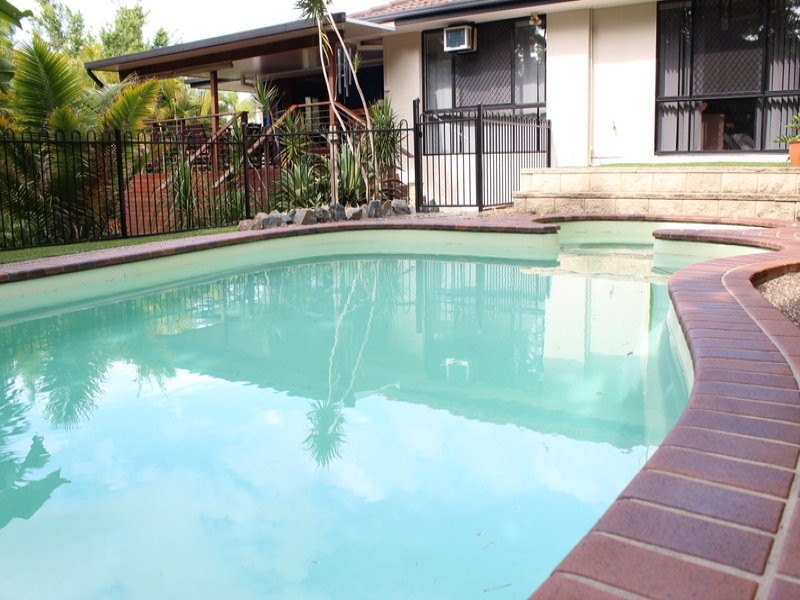 27 Gershwin Court, Nerang QLD 4211