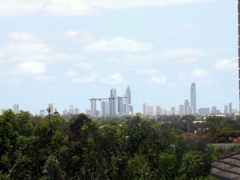 9 Explorers Way, Worongary QLD 4213