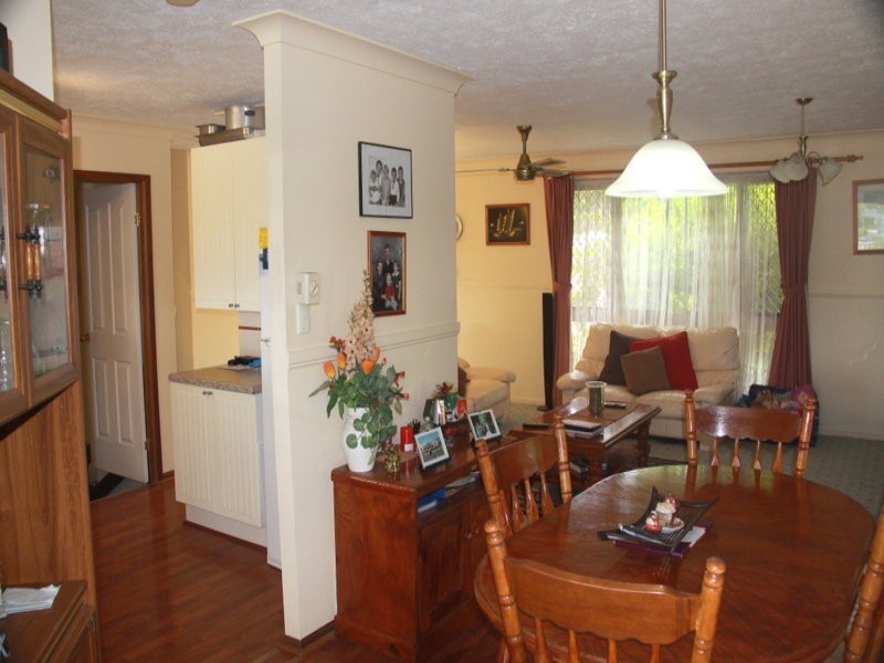 9 Explorers Way, Worongary QLD 4213