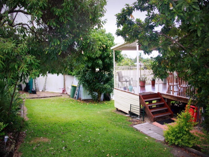 9 Explorers Way, Worongary QLD 4213