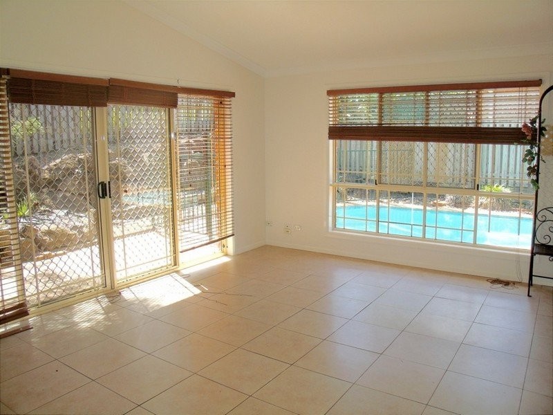 4 Beltana Way, Nerang QLD 4211