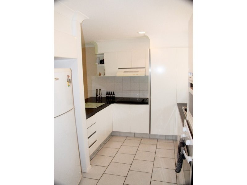 152 Palm Meadows Drive, Carrara QLD 4211