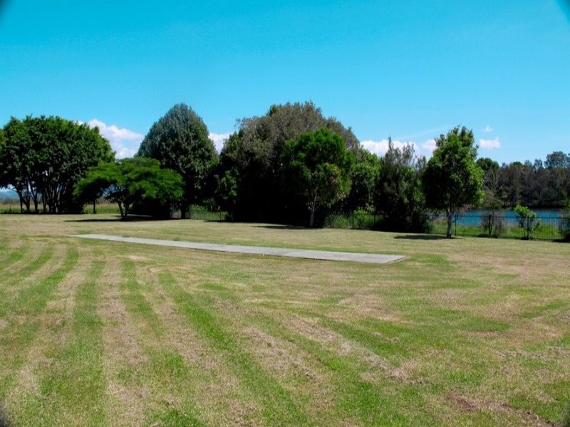 152 Palm Meadows Drive, Carrara QLD 4211