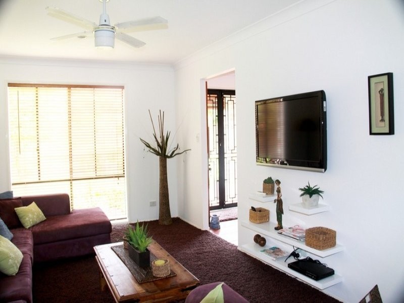 7 Easter Crescent, Pacific Pines QLD 4211