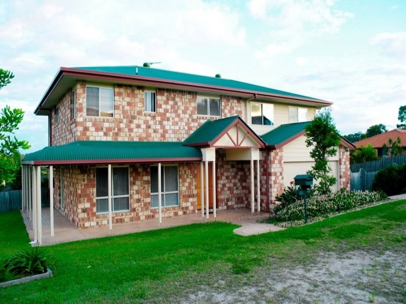 18 Penrhyn Street, Pacific Pines QLD 4211