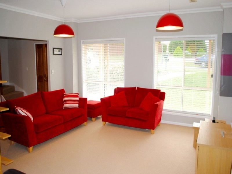 18 Penrhyn Street, Pacific Pines QLD 4211