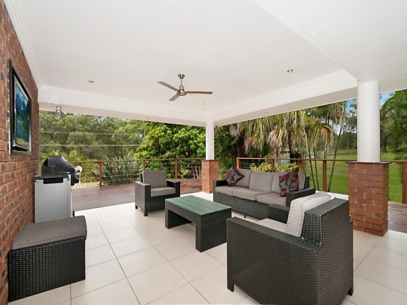 2 Fergus Court, Worongary QLD 4213